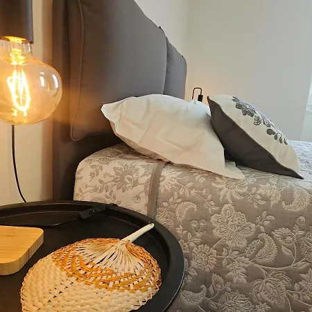 Bellissimo Quadrilocale Centro A 20 Metri Dalle Spiagge Apartament