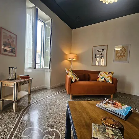 Apartament Bellissimo Quadrilocale Centro A 20 Metri Dalle Spiagge