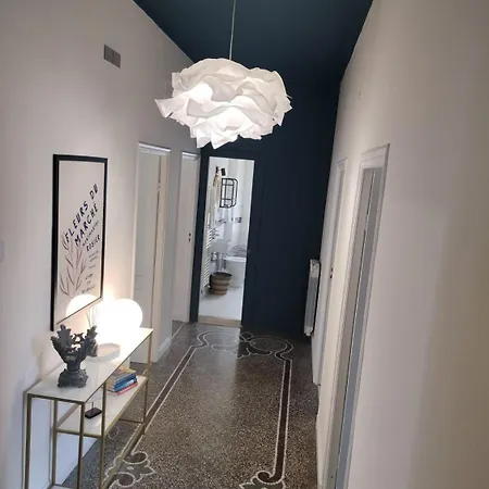Bellissimo Quadrilocale Centro A 20 Metri Dalle Spiagge Apartament *