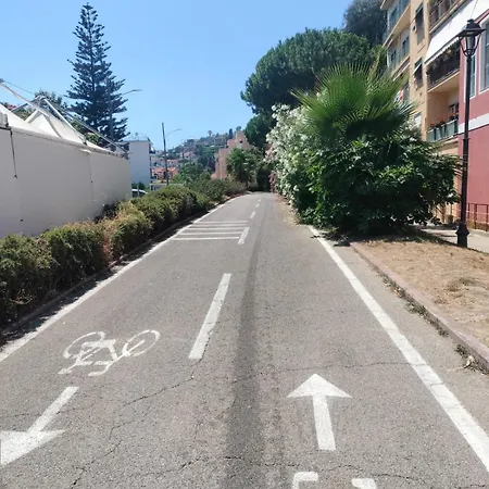 Bellissimo Quadrilocale Centro A 20 Metri Dalle Spiagge Arma di Taggia